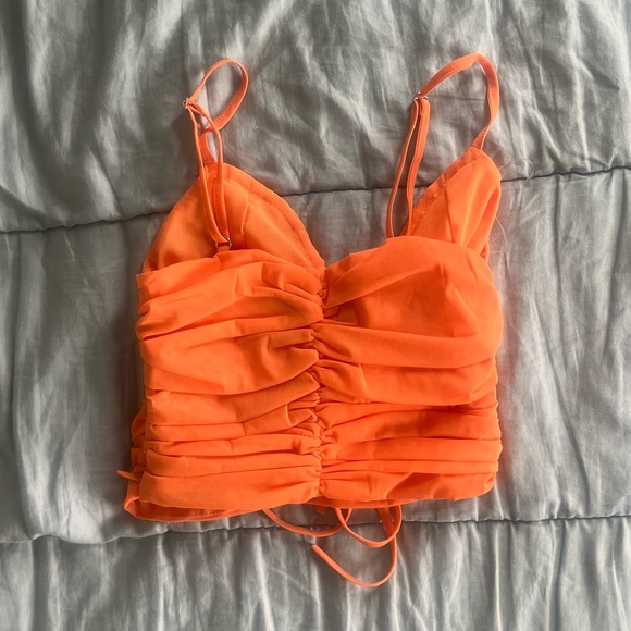 WHITE FOX ORANGE MESH CROP TOP TANK - Picture 3 of 4